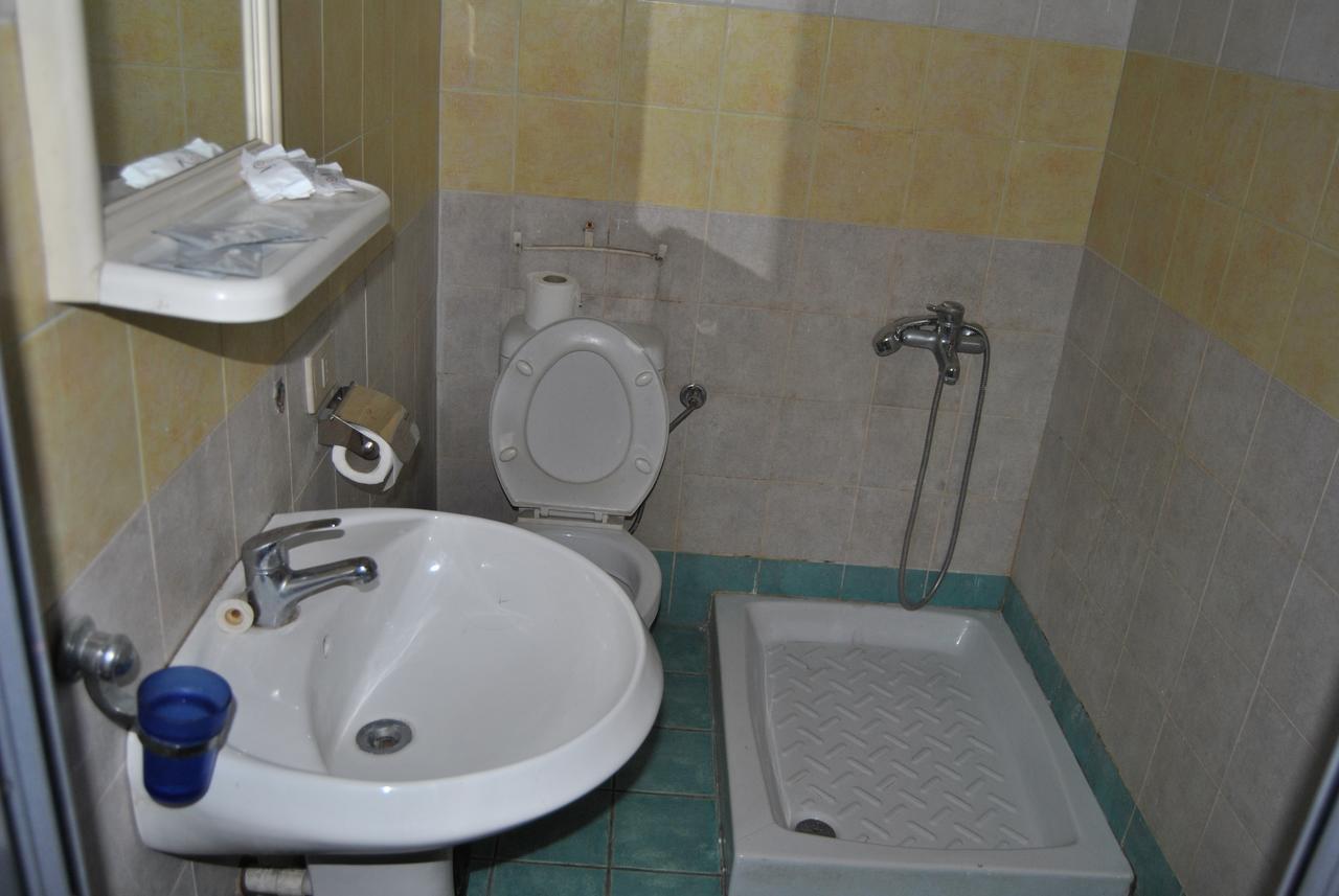Hotel Republika Tiranë Luaran gambar