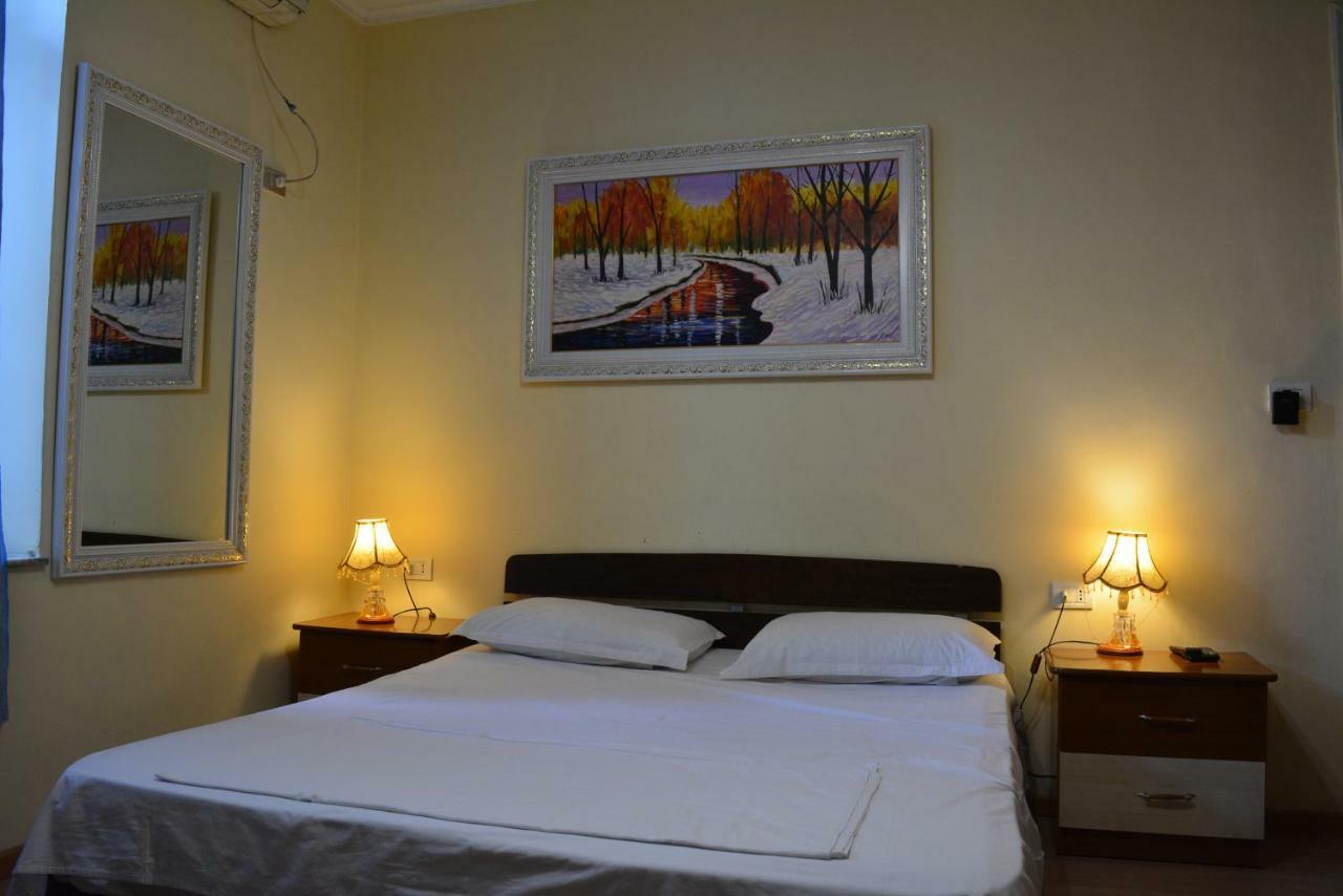 Hotel Republika Tiranë Luaran gambar