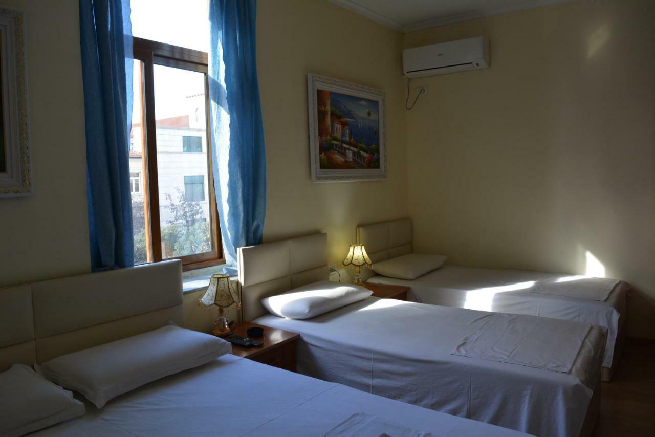 Hotel Republika Tiranë Luaran gambar
